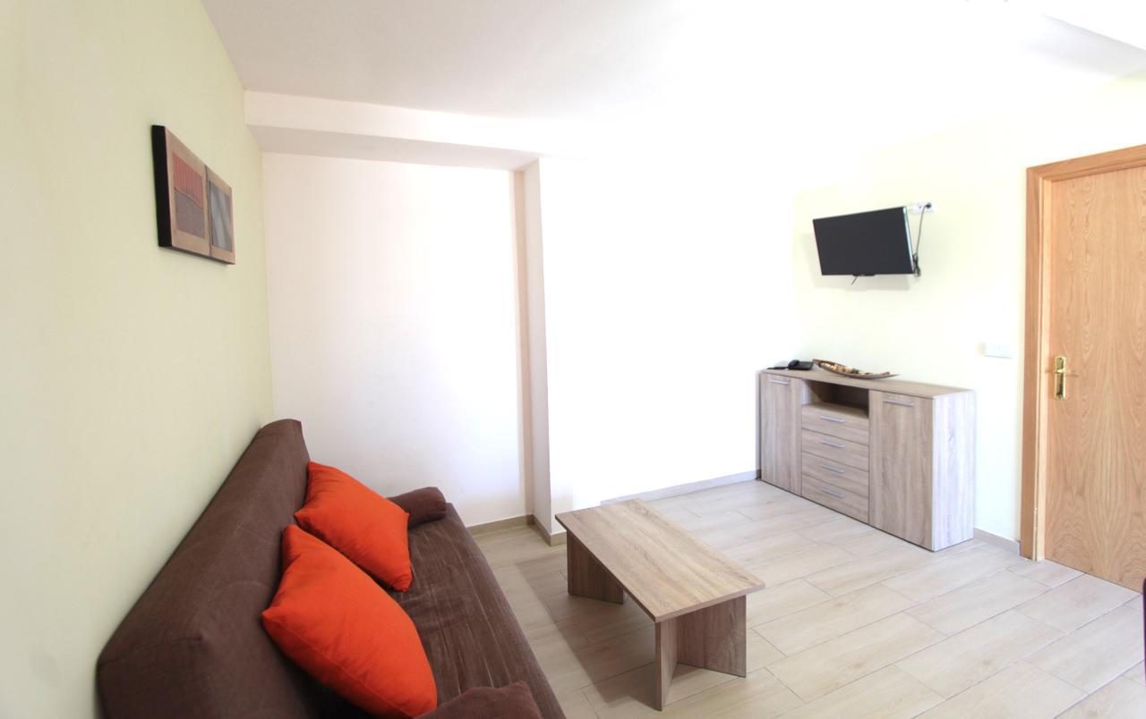 Giuliano Apartahotel Ampuriabrava