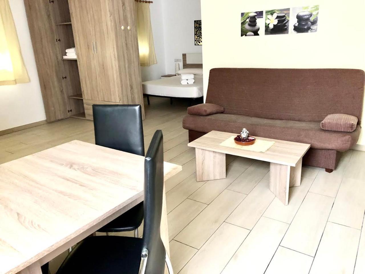 Giuliano Apartahotel 3*